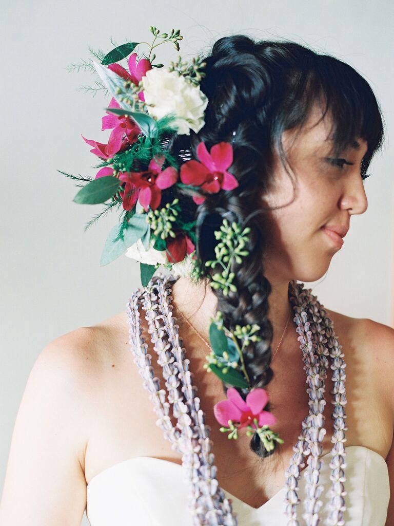 37 Wedding Hairstyles With Flowers That Will Stay Put