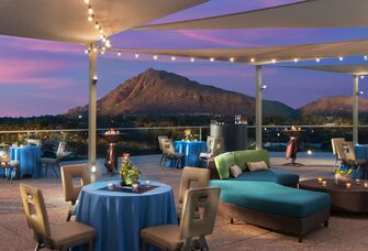 hotel valley ho skyline