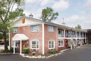 Picture of Super 8 by Wyndham Sturbridge