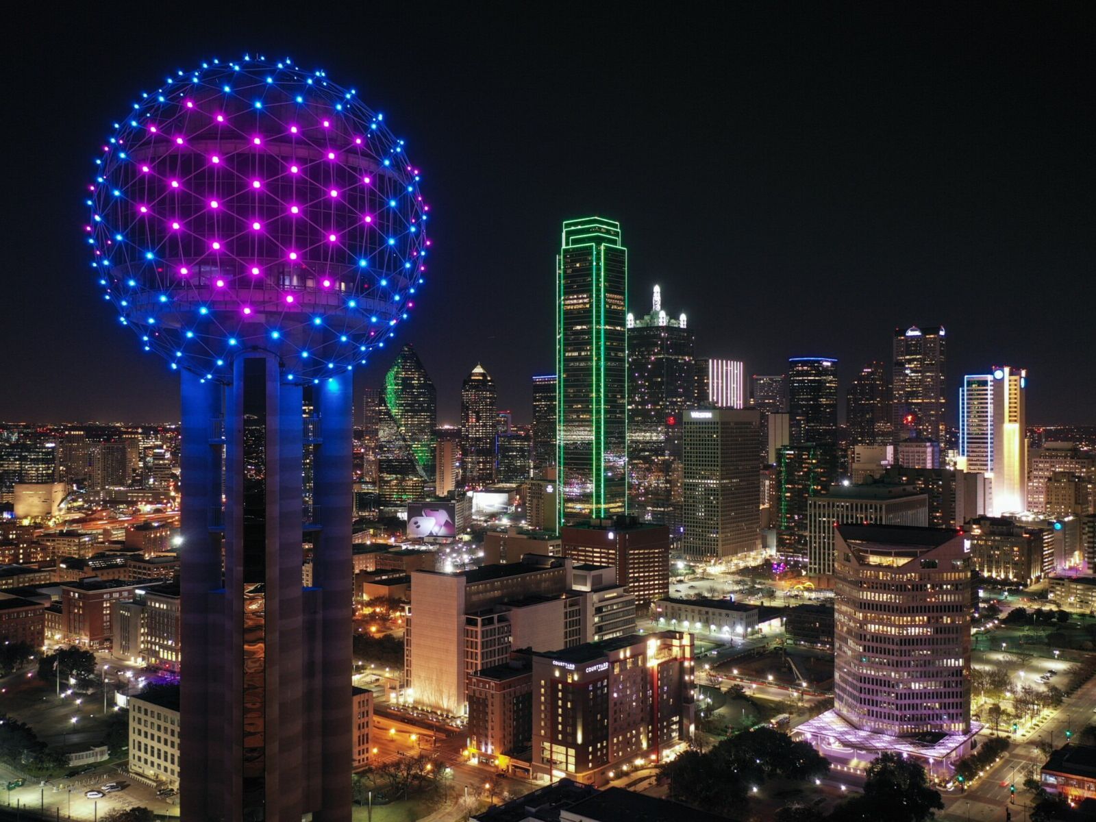 Picture of Reunion Tower (Downtown Dallas)