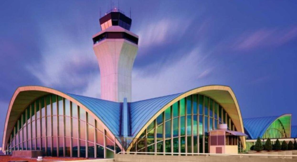 Picture of St. Louis Lambert International Airport