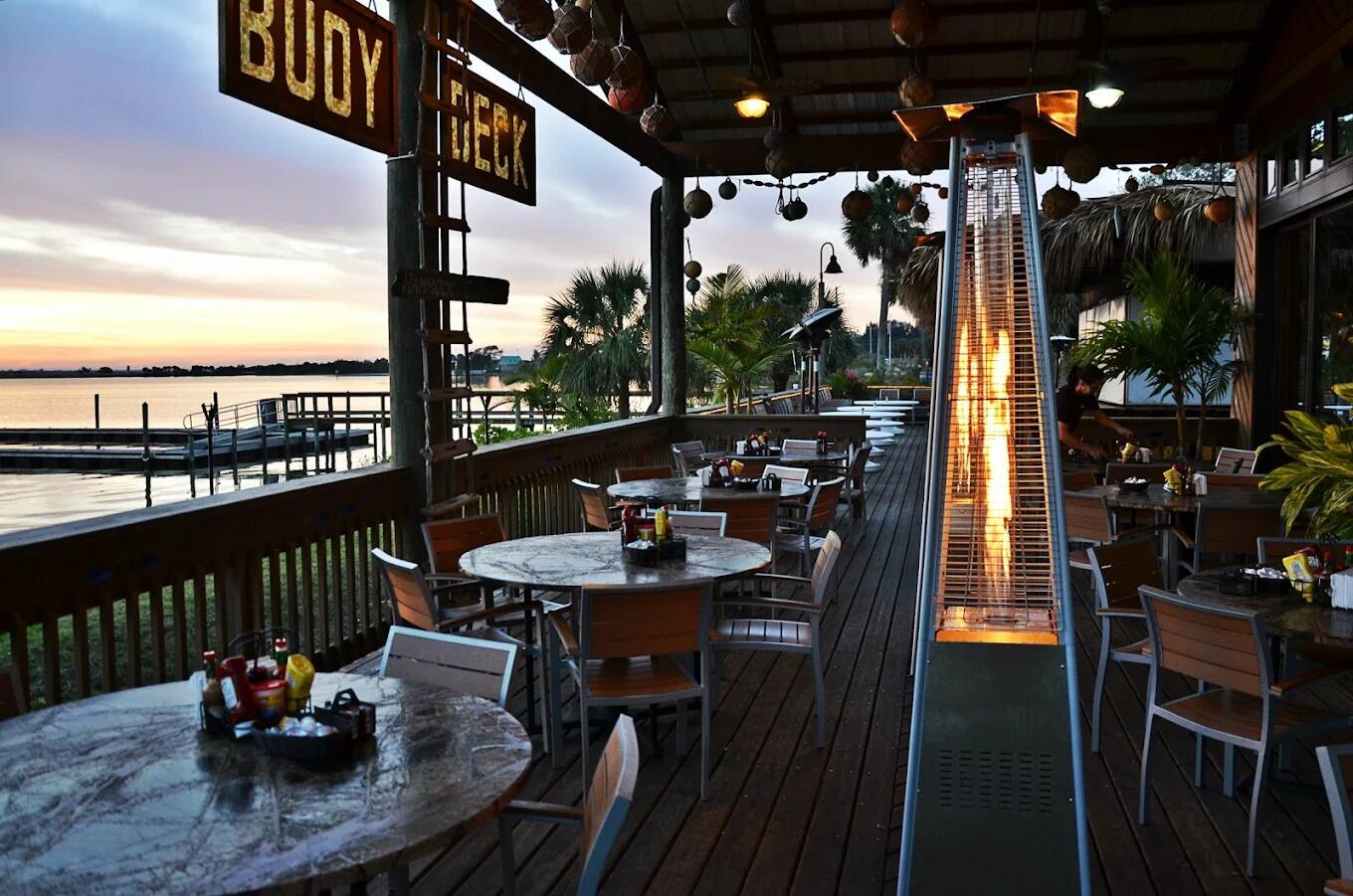 Picture of Grills Riverside Seafood Deck & Tiki Bar