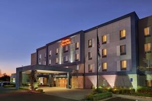 Picture of Hampton Inn & Suites Salem OR