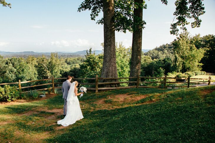 Taryn Newbold (28 and an administrator) and Jeff Gordon (28 and in real estate) both had a crush on each other during middle school and dated througho
