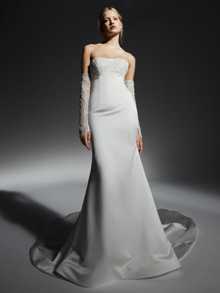 wedding dress with gloves