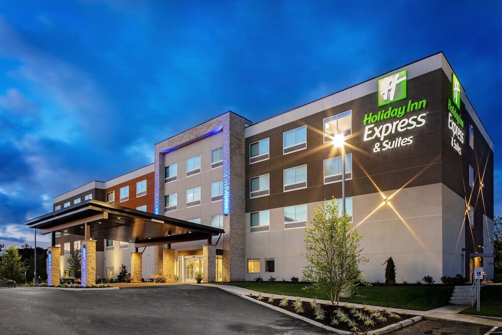 Picture of Holiday Inn Express & Suites Madison by IHG