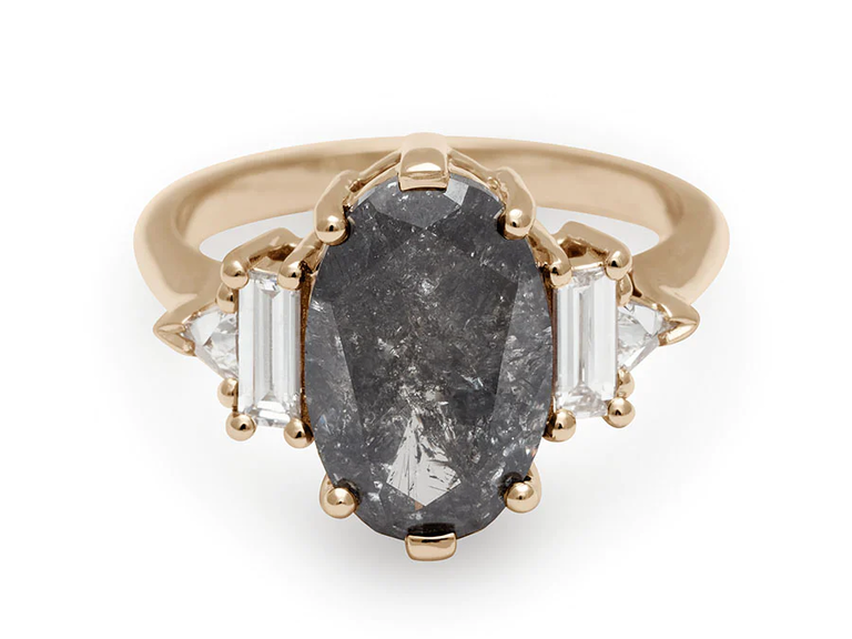 What's more glam than an oval-cut grey-black diamond flanked by white diamonds?