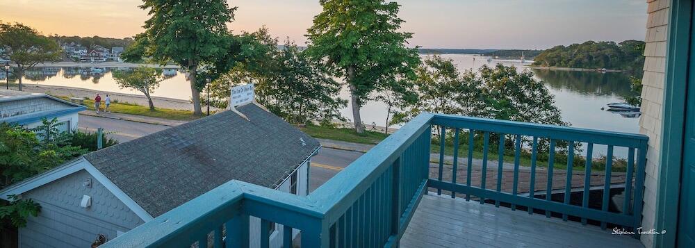 Picture of The Inn on Onset Bay