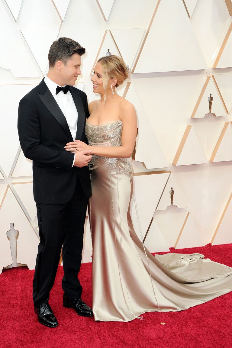 scarlett johansson colin jost