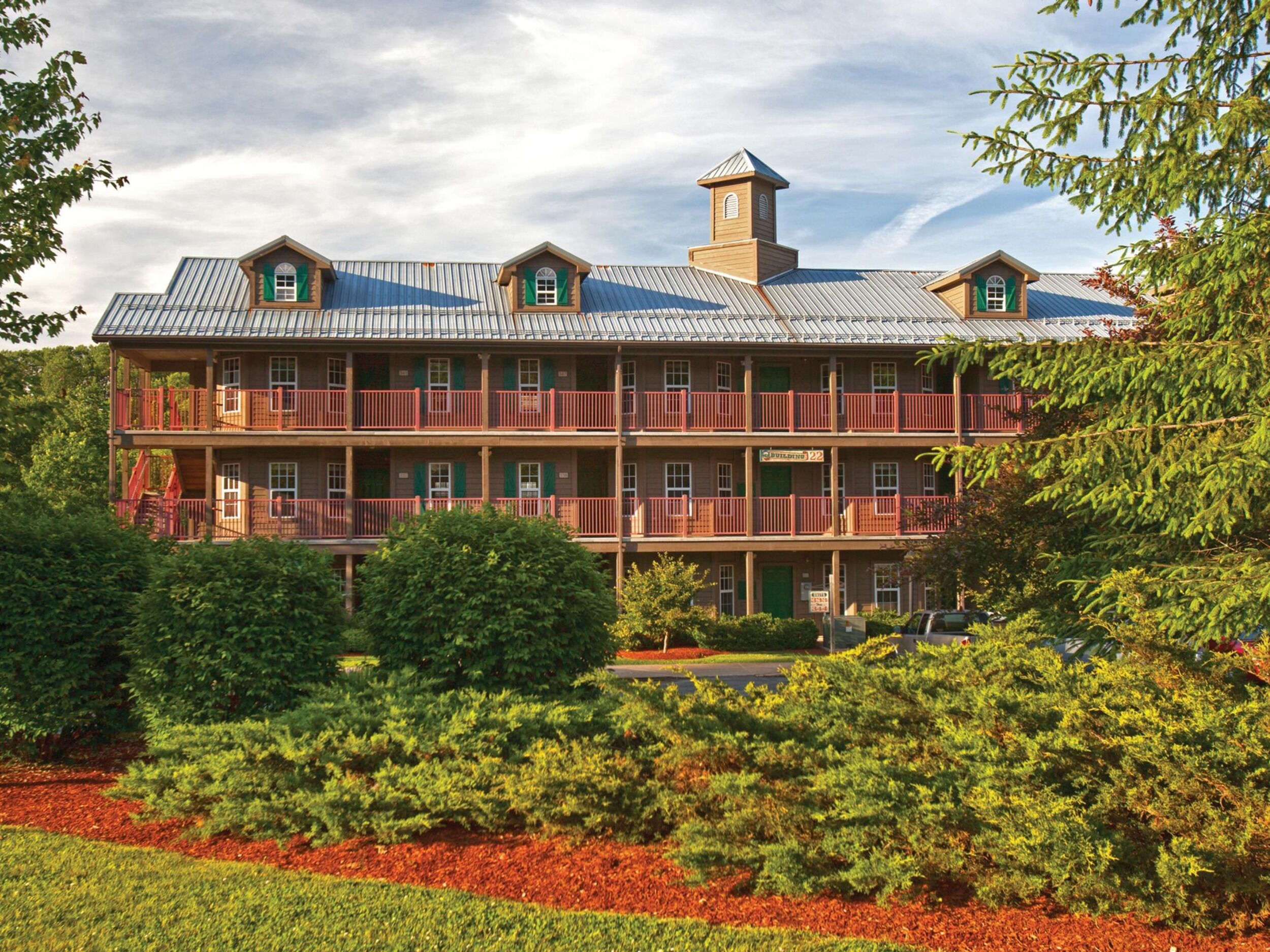 Picture of Holiday Inn Club Vacations Oak n' Spruce Resort in the Berkshires