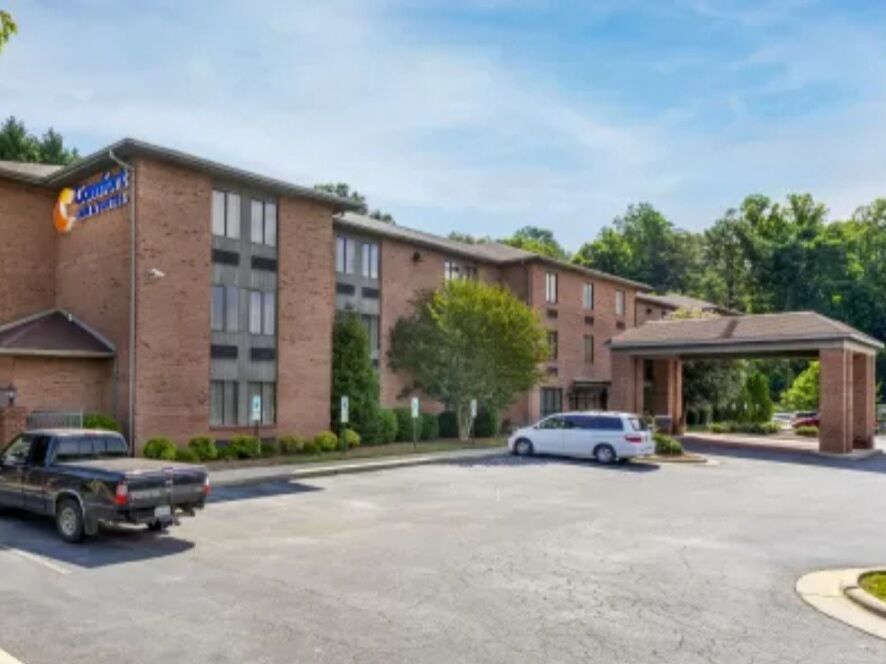 Picture of Comfort Inn & Suites Lenoir Hwy 321 Northern Foothills