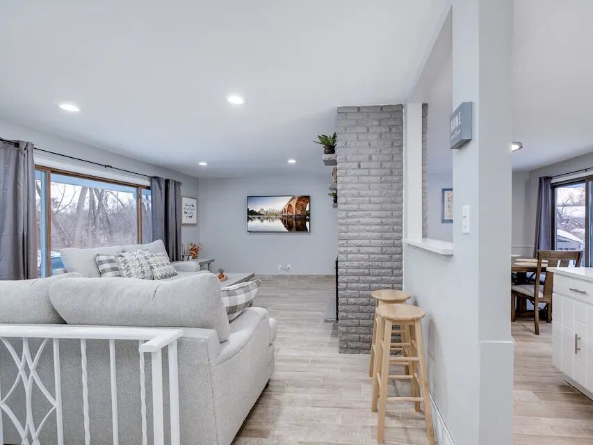 Picture of Airbnb Options Nearby