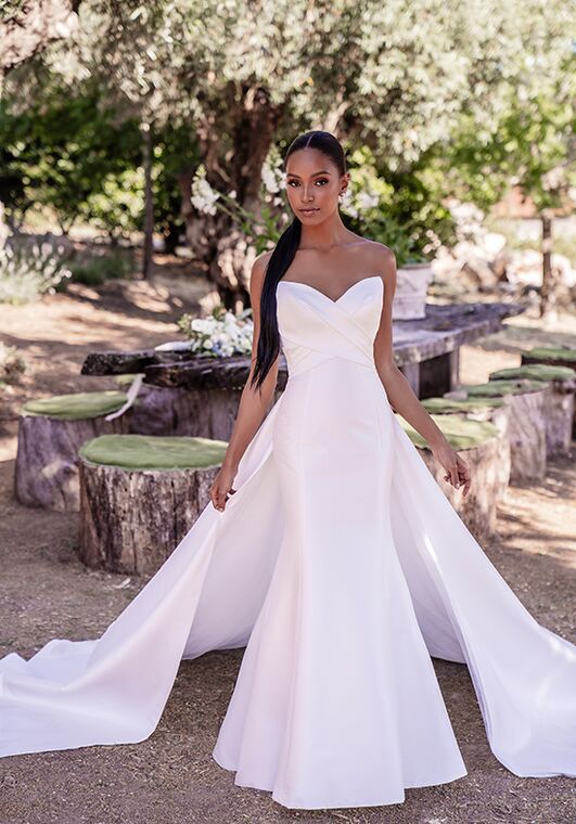 Allure Romance R3608 Fit-and-Flare Wedding Dress - 3