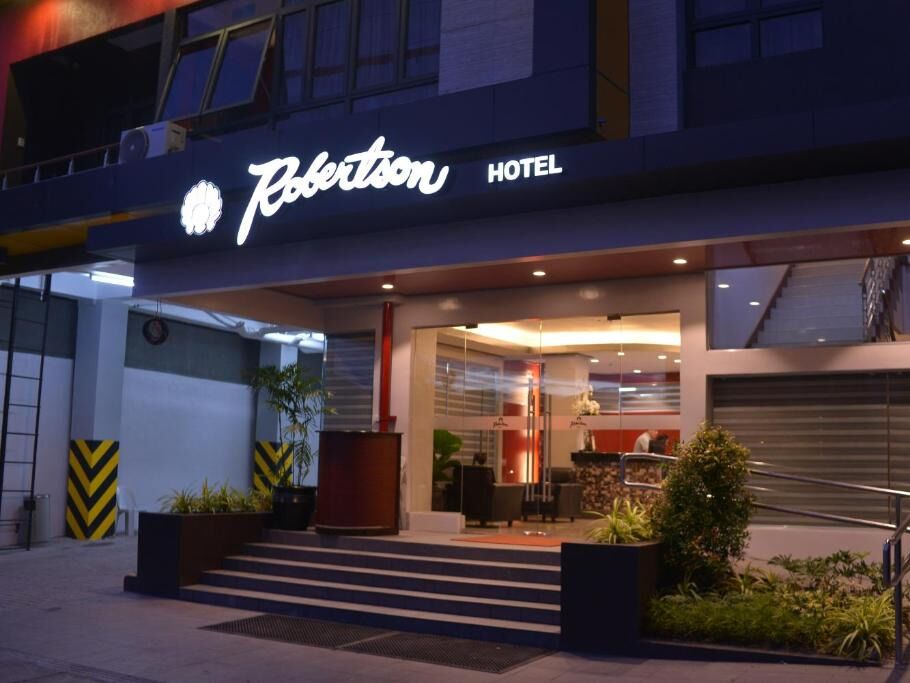 Picture of Robertson Hotel