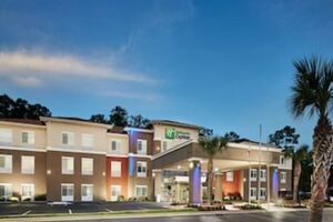 Picture of Holiday Inn Express &  Suites Bonifay an IHG Hotel