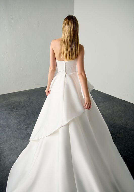 Justin Alexander Signature Swan Ball Gown Wedding Dress - 2