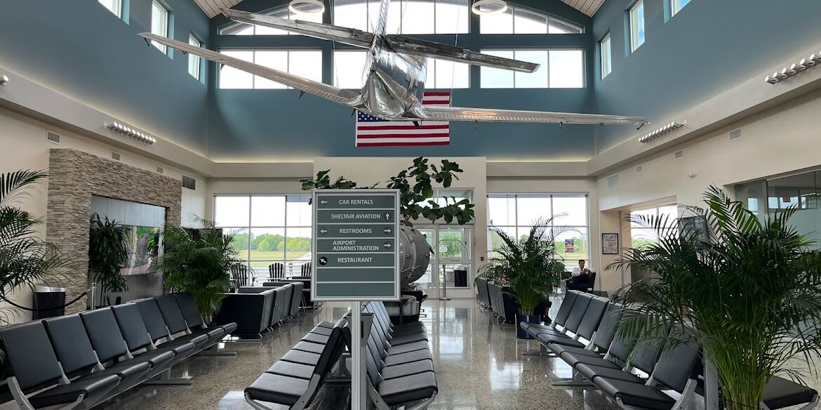 Picture of Nearby Airport
