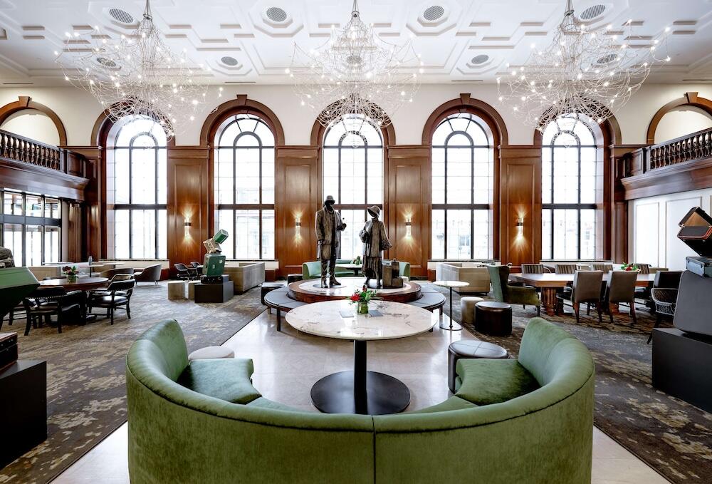 Picture of Hotel Fort Des Moines, Curio Collection by Hilton