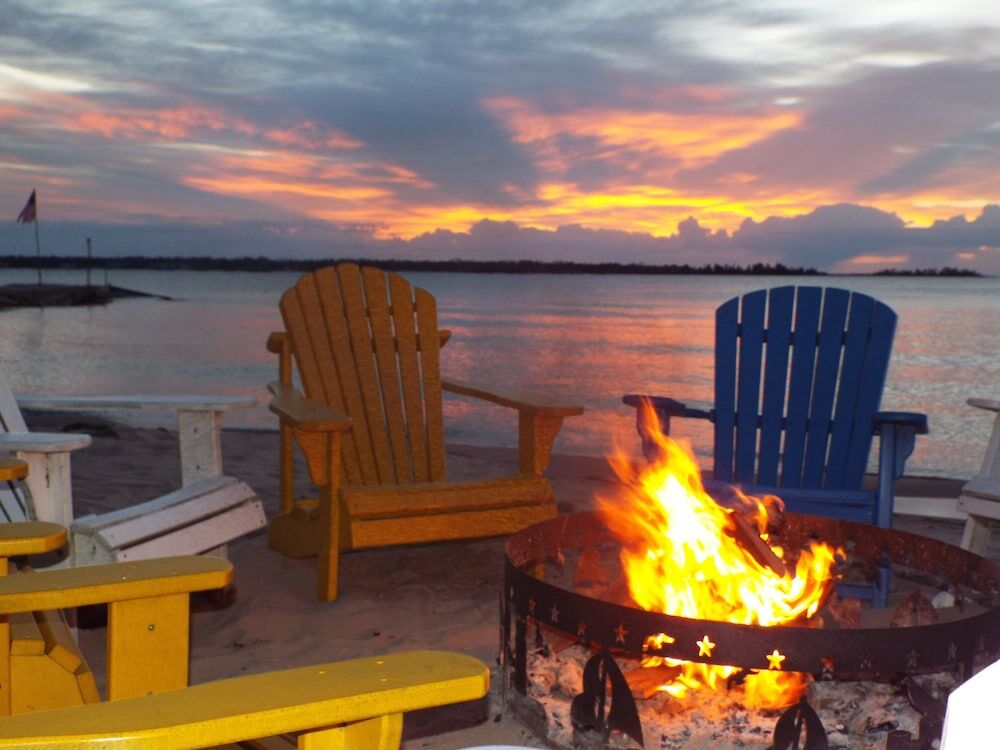 Picture of Beachfront Inn