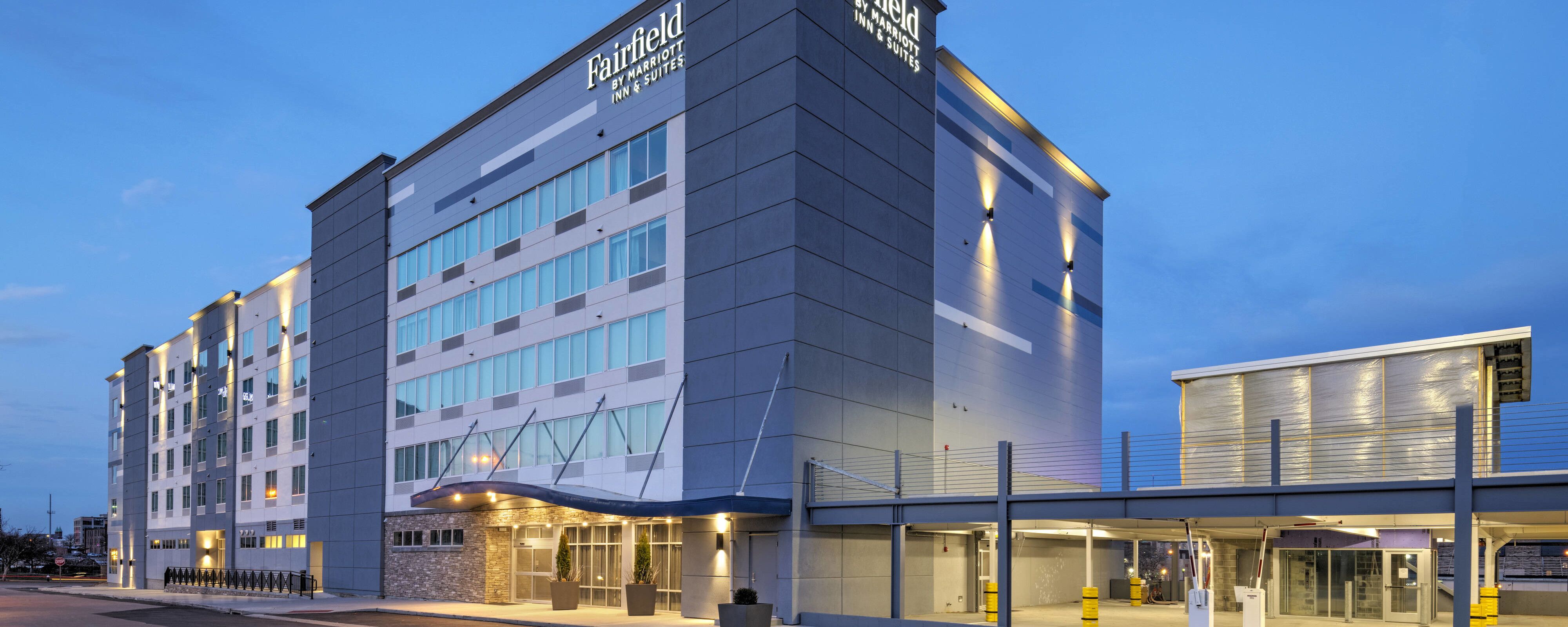 Picture of Fairfield Inn & Suites by Marriott St. Louis Downtown
