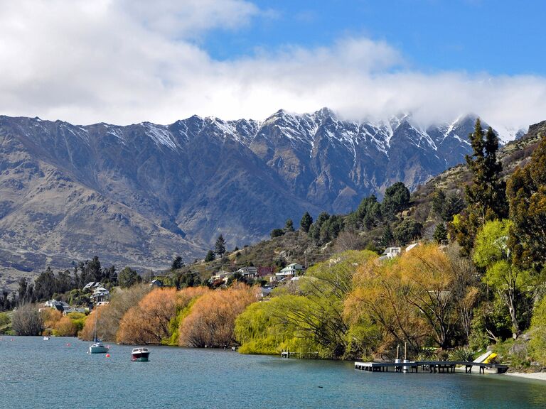 Queenstown New Zealand honeymoon destination
