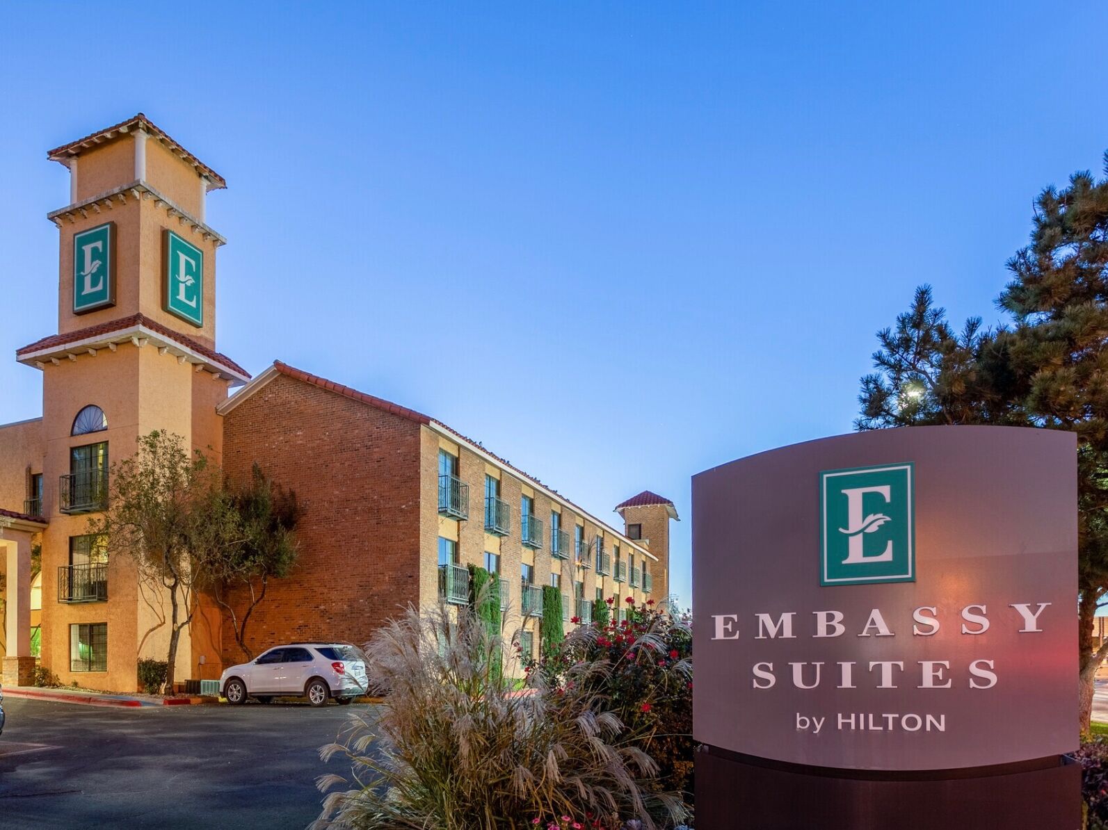 Picture of Embassy Suites by Hilton Lubbock