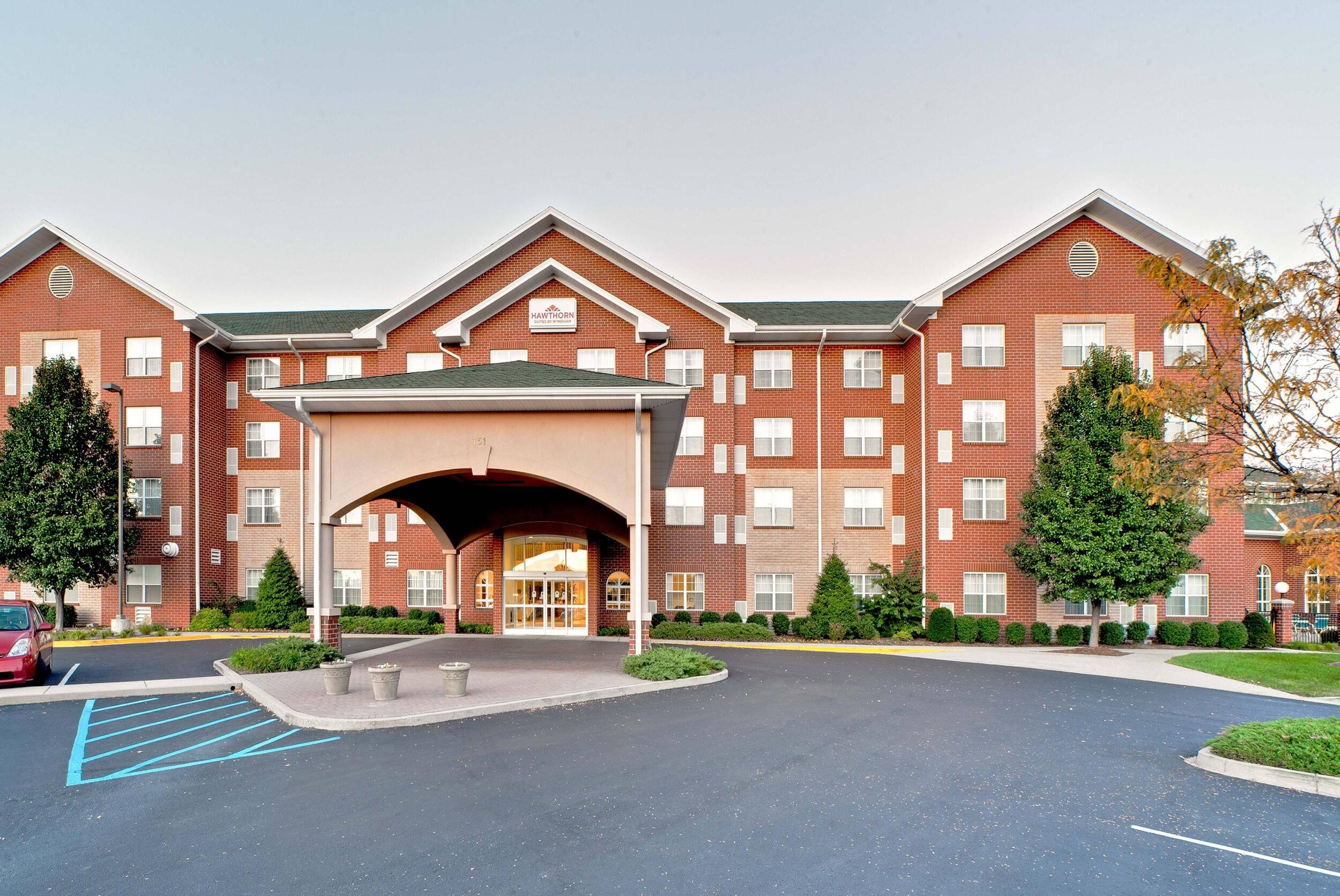 Picture of Hawthorn Suites by Wyndham Louisville East