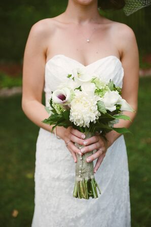 Simple Bridal Bouquet