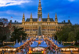The Best Places to Visit in December for Couples