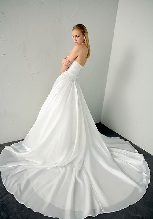 Justin Alexander Signature Muse Ball Gown Wedding Dress - 2