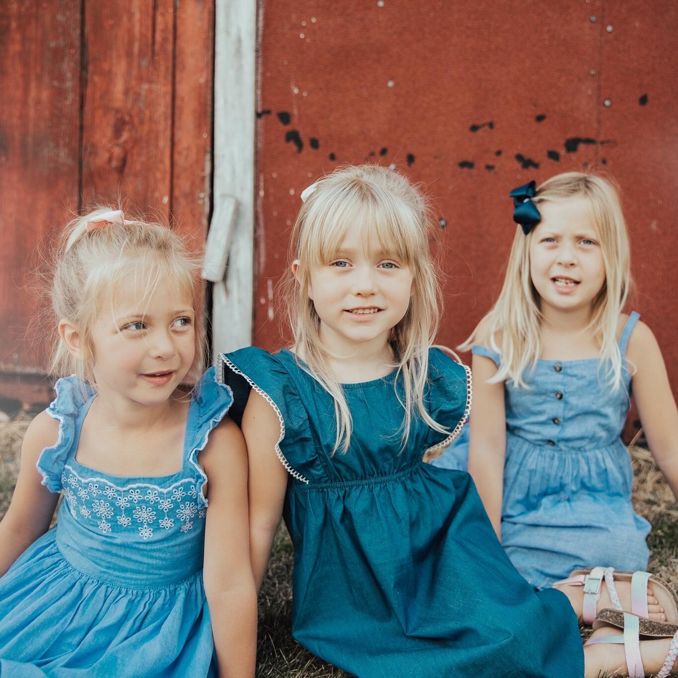 (L-R) Mikayla, June and Lauren