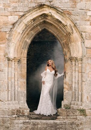 Disney Fairy Tale Weddings Rapunzel- D416 Sheath Wedding Dress