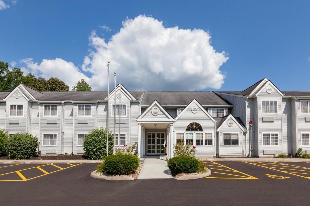 Picture of Microtel Inn & Suites by Wyndham Sunbury/Columbus I-71N