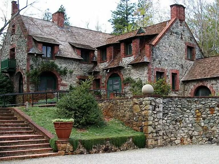 Picture of Grass Valley Courtyard Suites