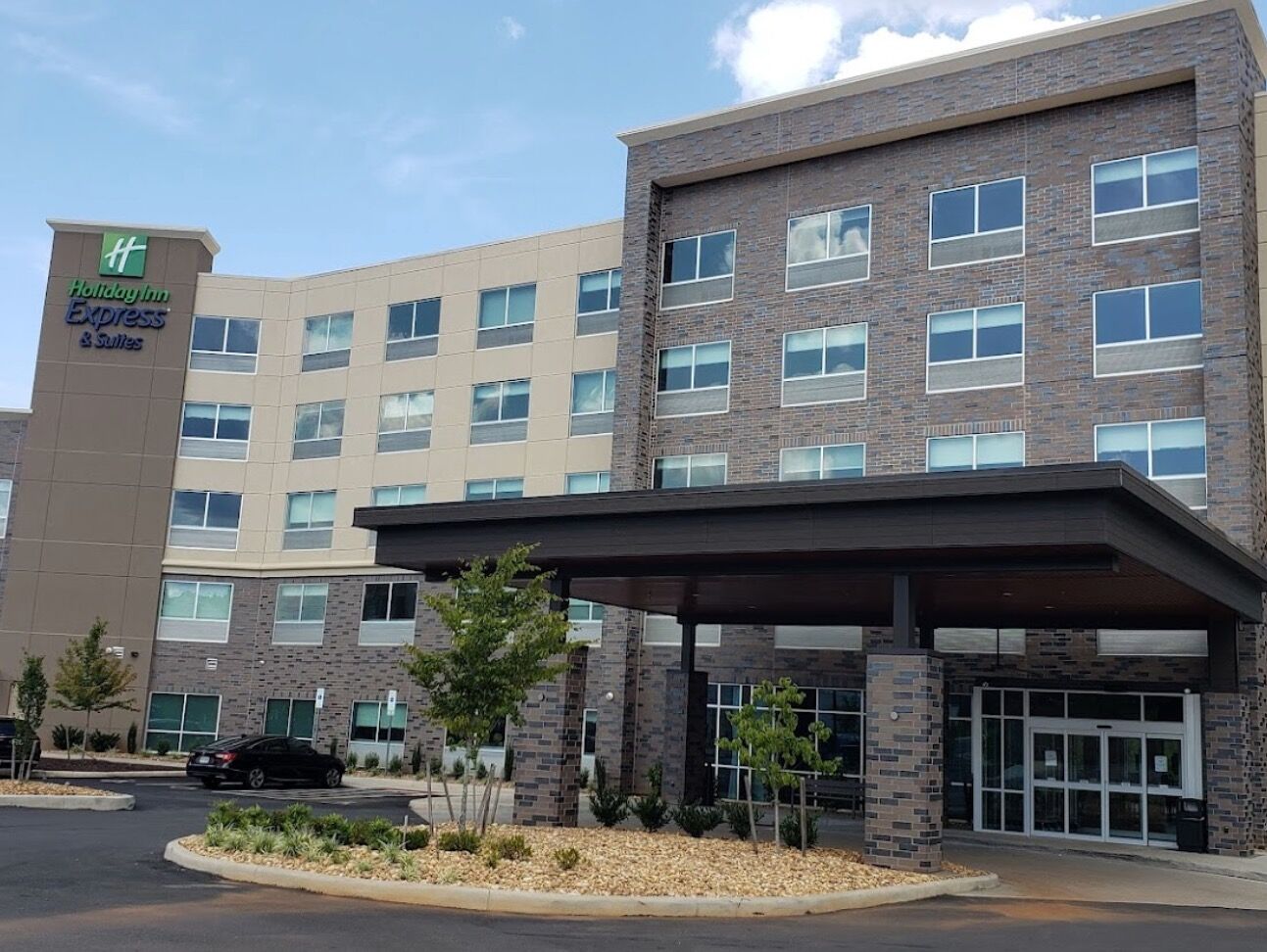 Picture of Holiday Inn Express & Suites Charlottesville, an IHG Hotel