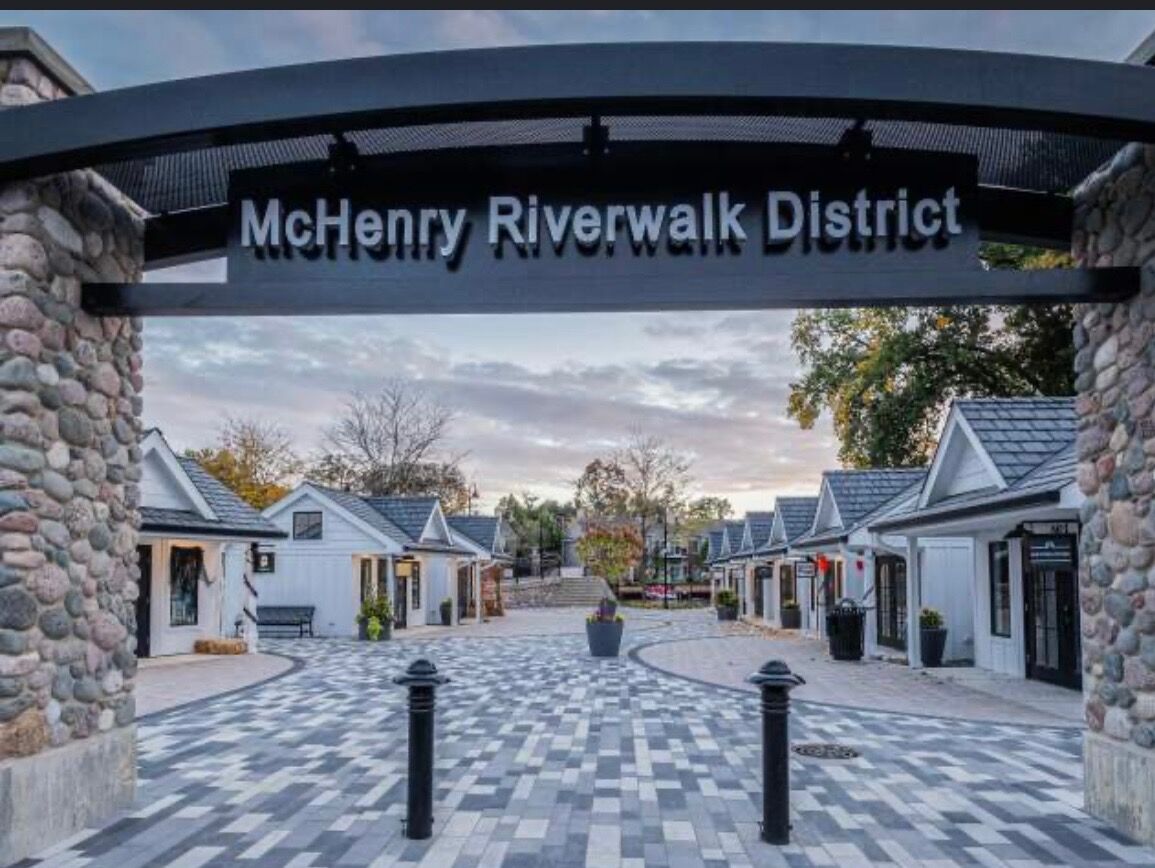 Picture of McHenry Riverwalk Shoppes