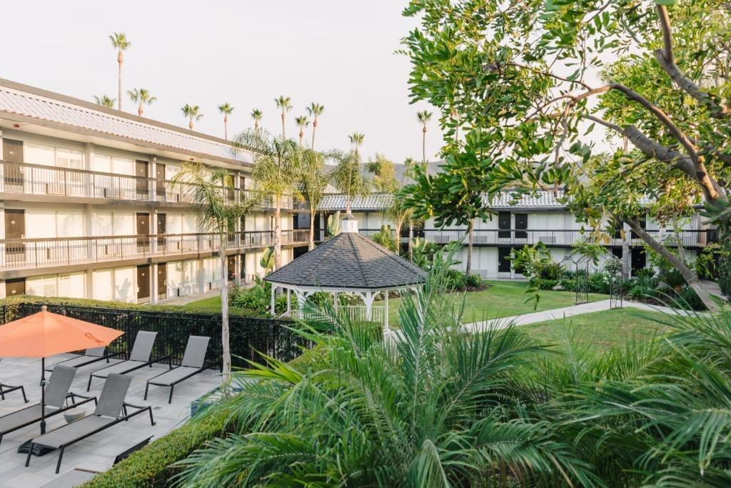 Picture of Palm Garden Hotel