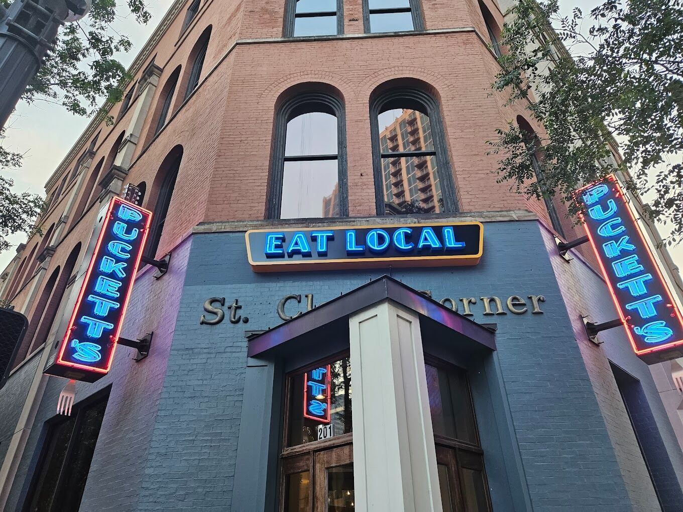 Picture of Puckett's Restaurant - Downtown Nashville