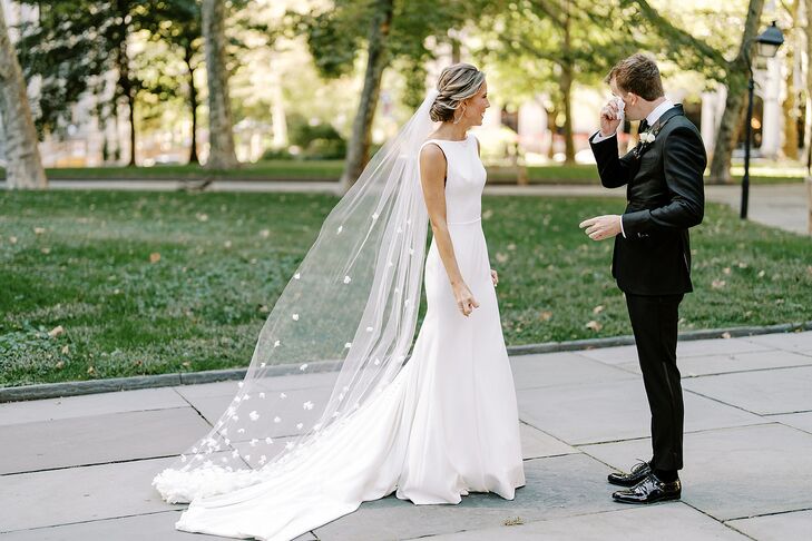 Bride in Fitted, Bateau-Neck Gown and Long Veil With Details, Groom at First Look