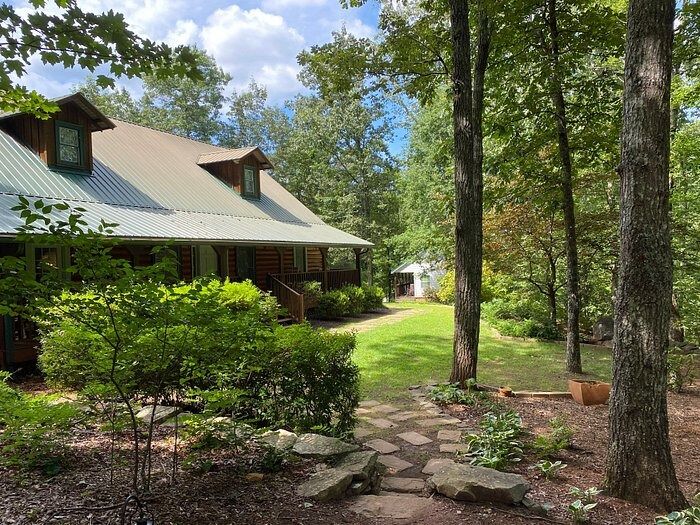 Picture of Barefoot Hills Hotel