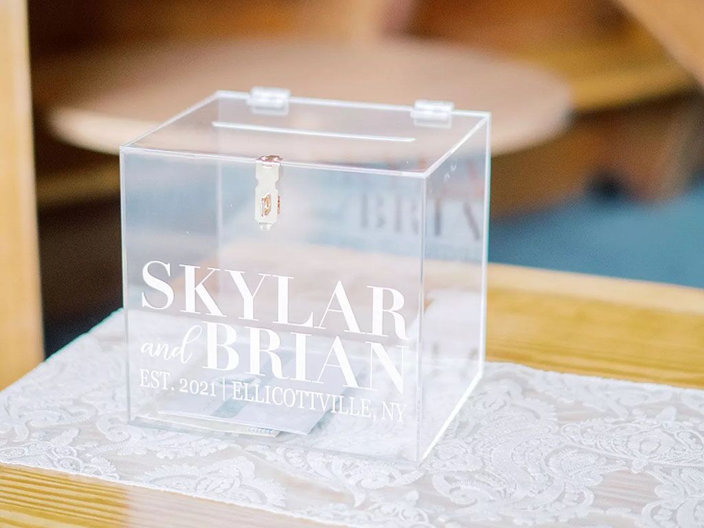 Vintage-inspired wedding card box ideas