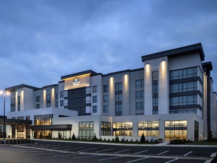 Picture of Embassy Suites by Hilton Bowling Green