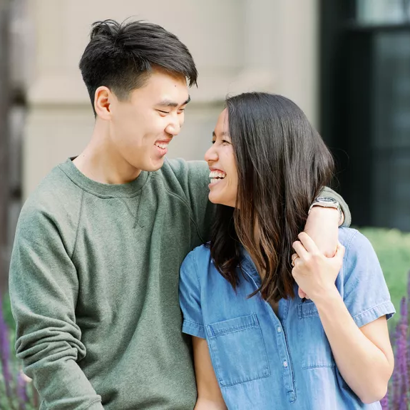 Effortless and cool engagement photo ideas