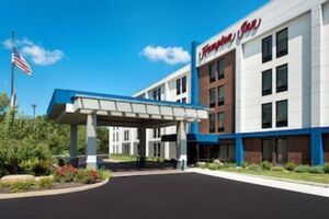 Picture of Hampton Inn by Hilton Middletown