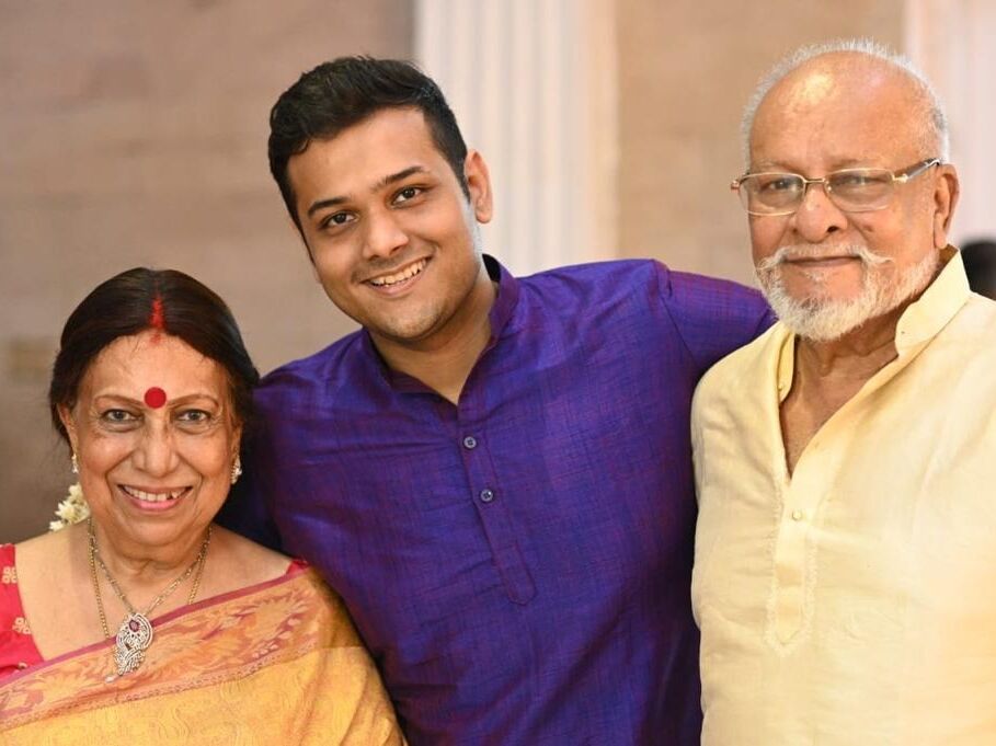 Picture of Arjun with his Granta and Grandma