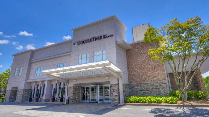 Picture of DoubleTree by Hilton Hotel Raleigh - Brownstone - University