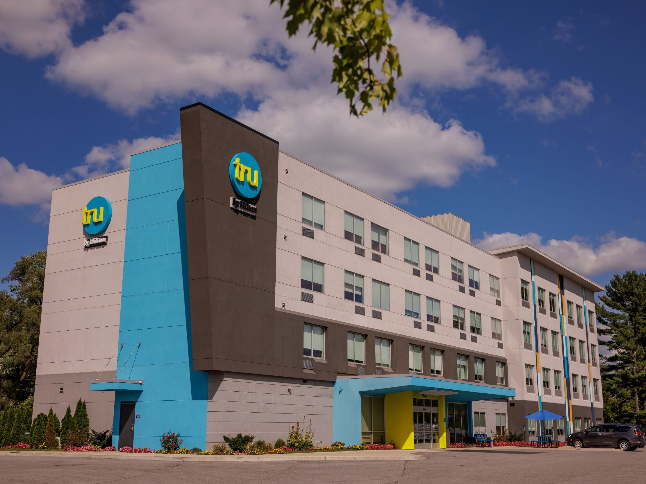 Picture of Tru by Hilton Elkhart