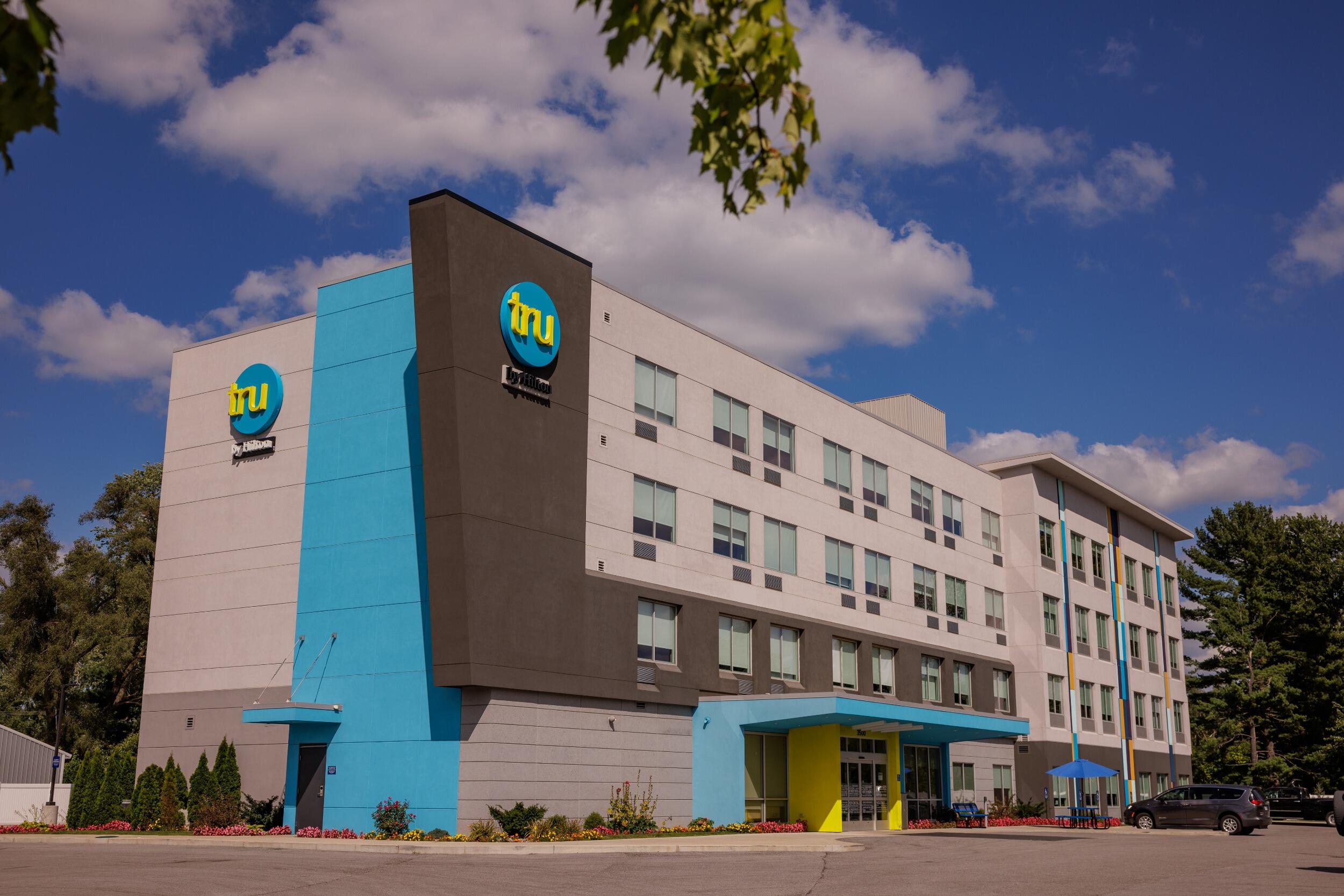 Picture of Tru by Hilton Elkhart