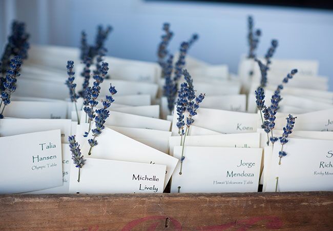 Photo: Byron Roe Photography // Featured: The Knot Blog