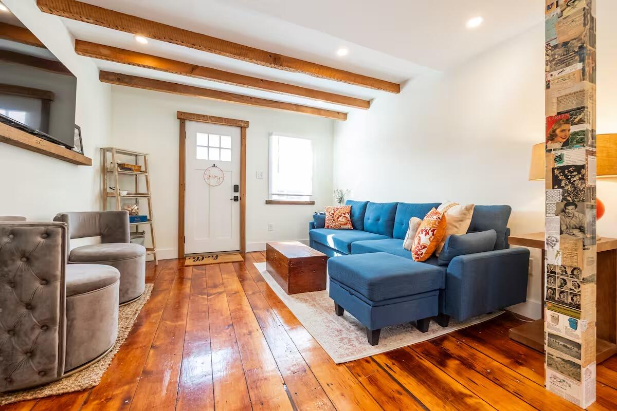 Picture of Airbnb 